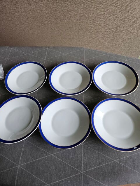 6 sous tasses porcelaine Unionk dont 2 avec défaut 8 Villars (42)