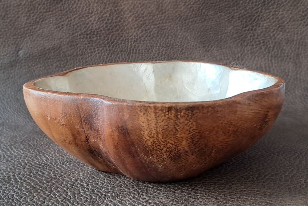 bol coupe coupelle en bois et nacre en forme de p&eacute;tales Dcoration