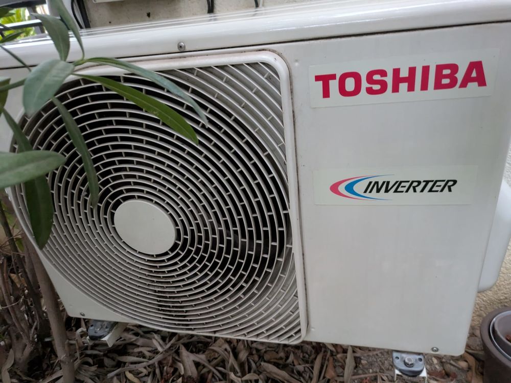 Climatiseur/Chauffage mural Toshiba et unit&eacute; ext&eacute;rieure Electrom�nager