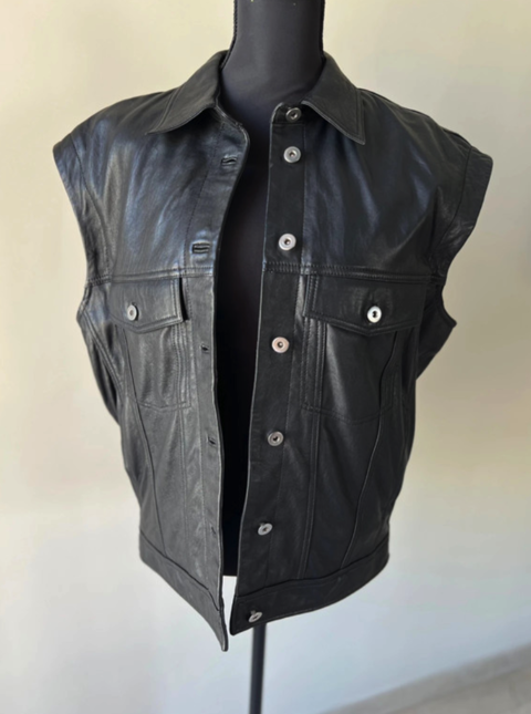 Veste sans manches Alter Ego
S / 36 / 8�Neuf avec �tiquette 200 Nice (06)