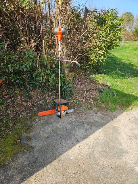 debrousailleuse et tronconnneuse 350 Mervent (85)