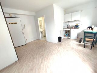  Appartement à louer 1 pièce 21 m²