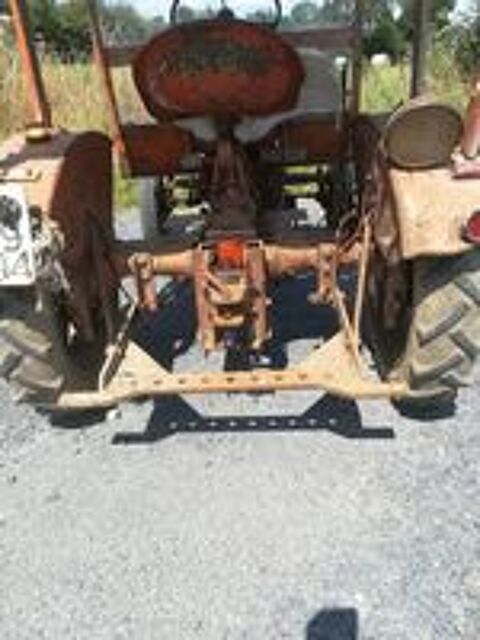   Tracteur Vendeuvre BoB500 de collection 