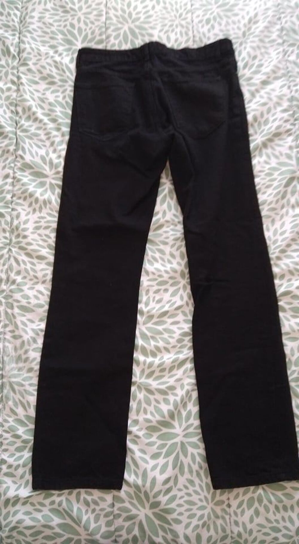jeans noir neuf Vêtements