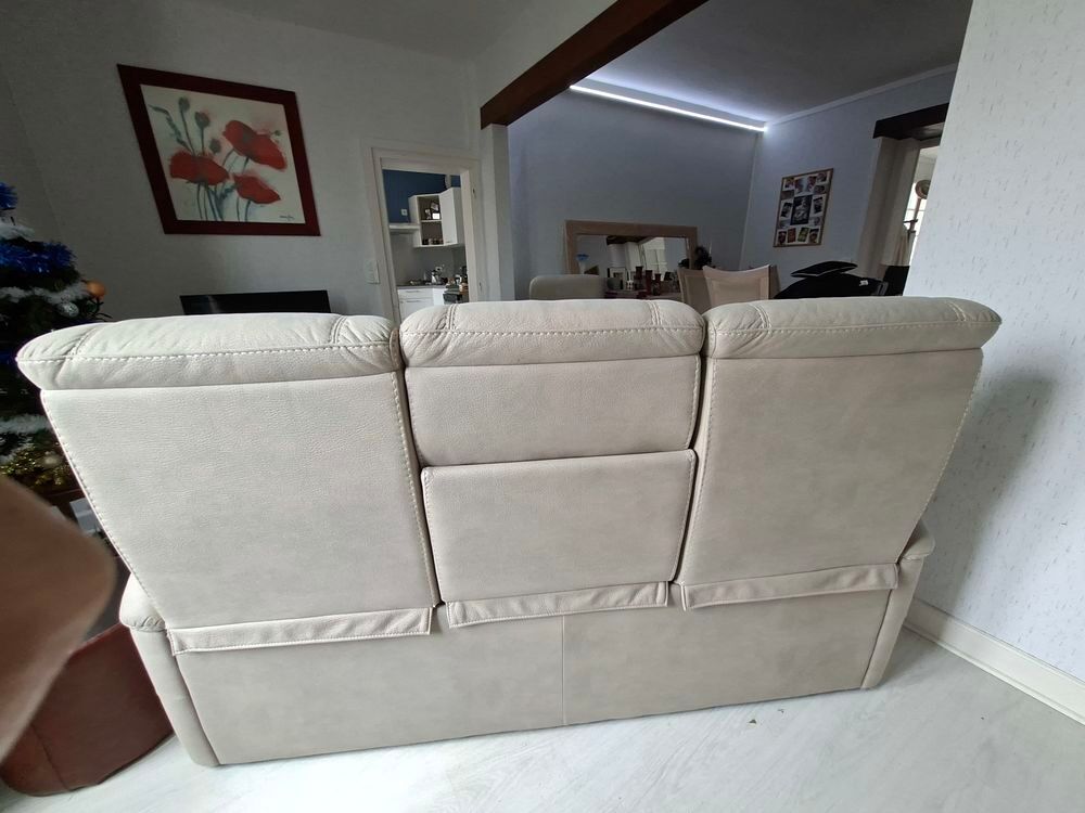 Canap&eacute; et 2 fauteuils Meubles