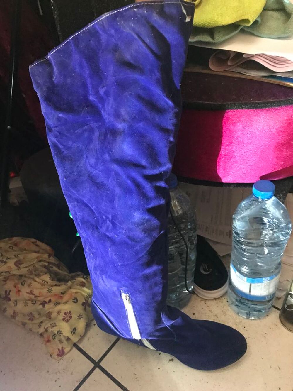 2 paires de bottines 
Chaussures