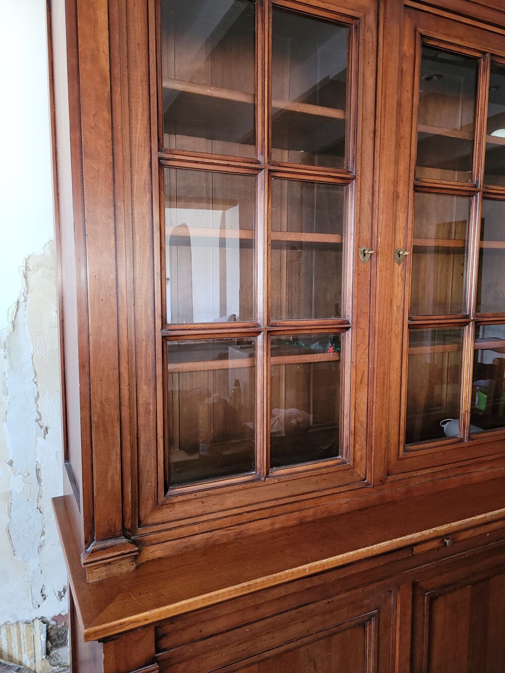 Bibliotheque 3 porte style louis phillippe merisier massif Meubles