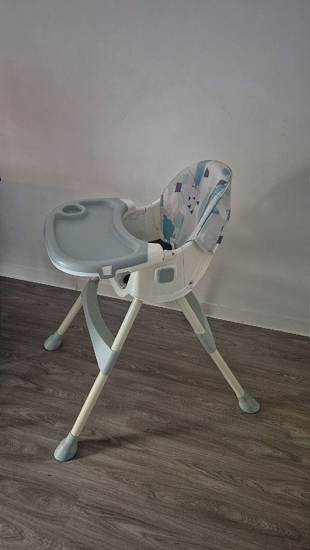 Chaise haute Pu�riculture