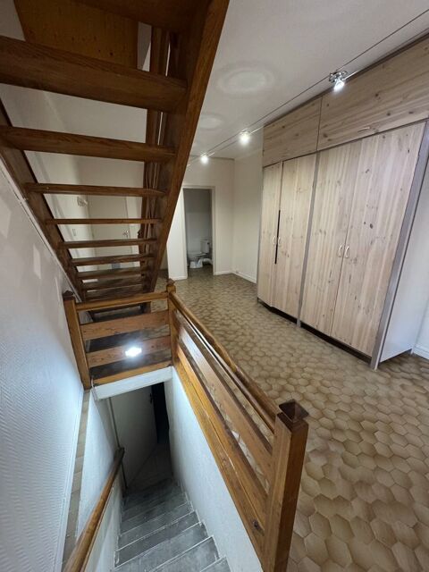  Maison  louer 4 pices 130 m