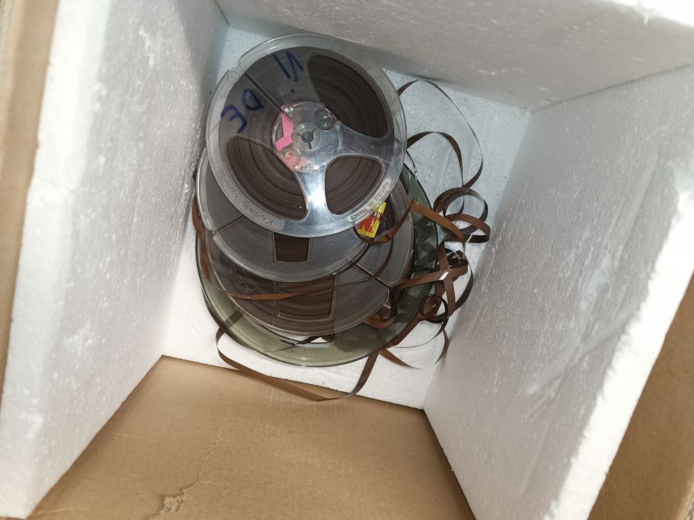 Bandes VHS pour magn&eacute;toscope Audio et hifi