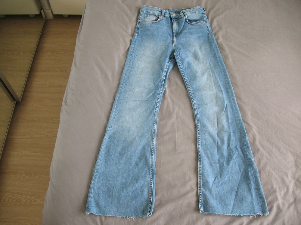 Jean H&amp;M taille 38
Vêtements