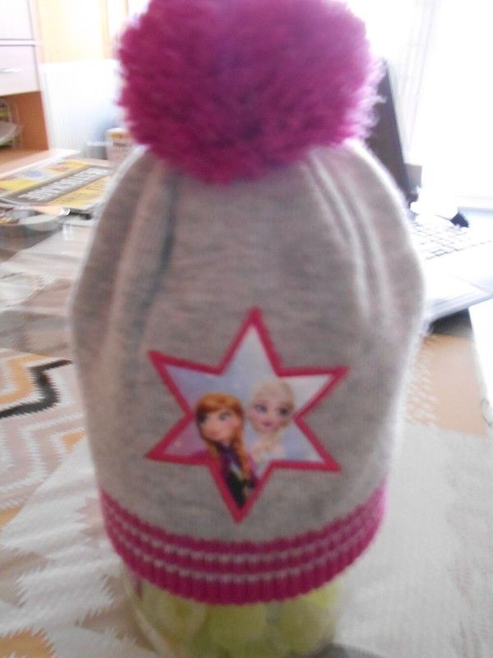 Bonnet fille Reine des neiges neuf Vêtements enfants