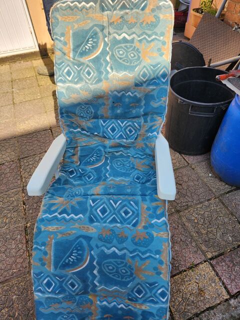 2 chaisevends de chaises pliantespliantes de jardin 1 Bruay-la-Buissi�re (62)