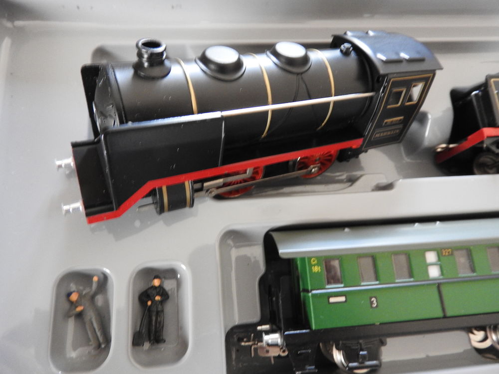 Echelle HO - M&auml;rklin coffret vintage ref 0050 &eacute;tat neuf 