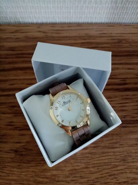 Montre secret dreams prix best sale