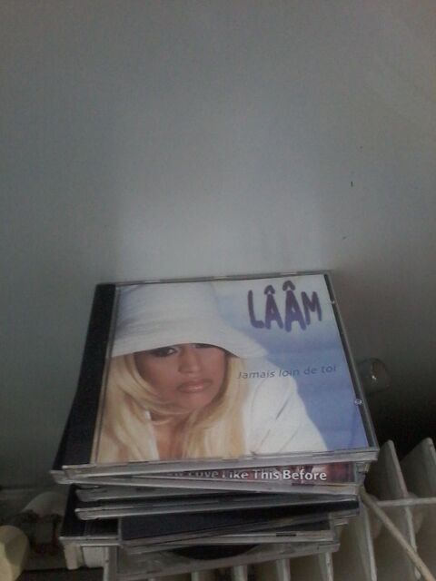 cd neuf a la pi�ce 5 Tourcoing (59)