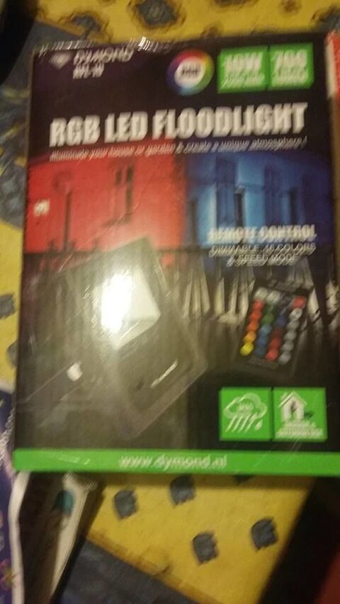 projecteurs   de  couleurs    10 Ch�teauroux (36)