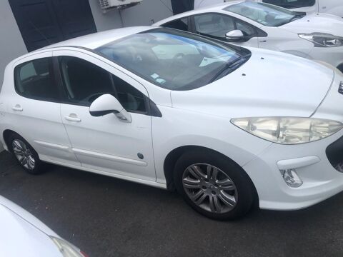 Peugeot 308 1.6 HDi 92ch FAP Access 2011 occasion Mamoudzou 97600