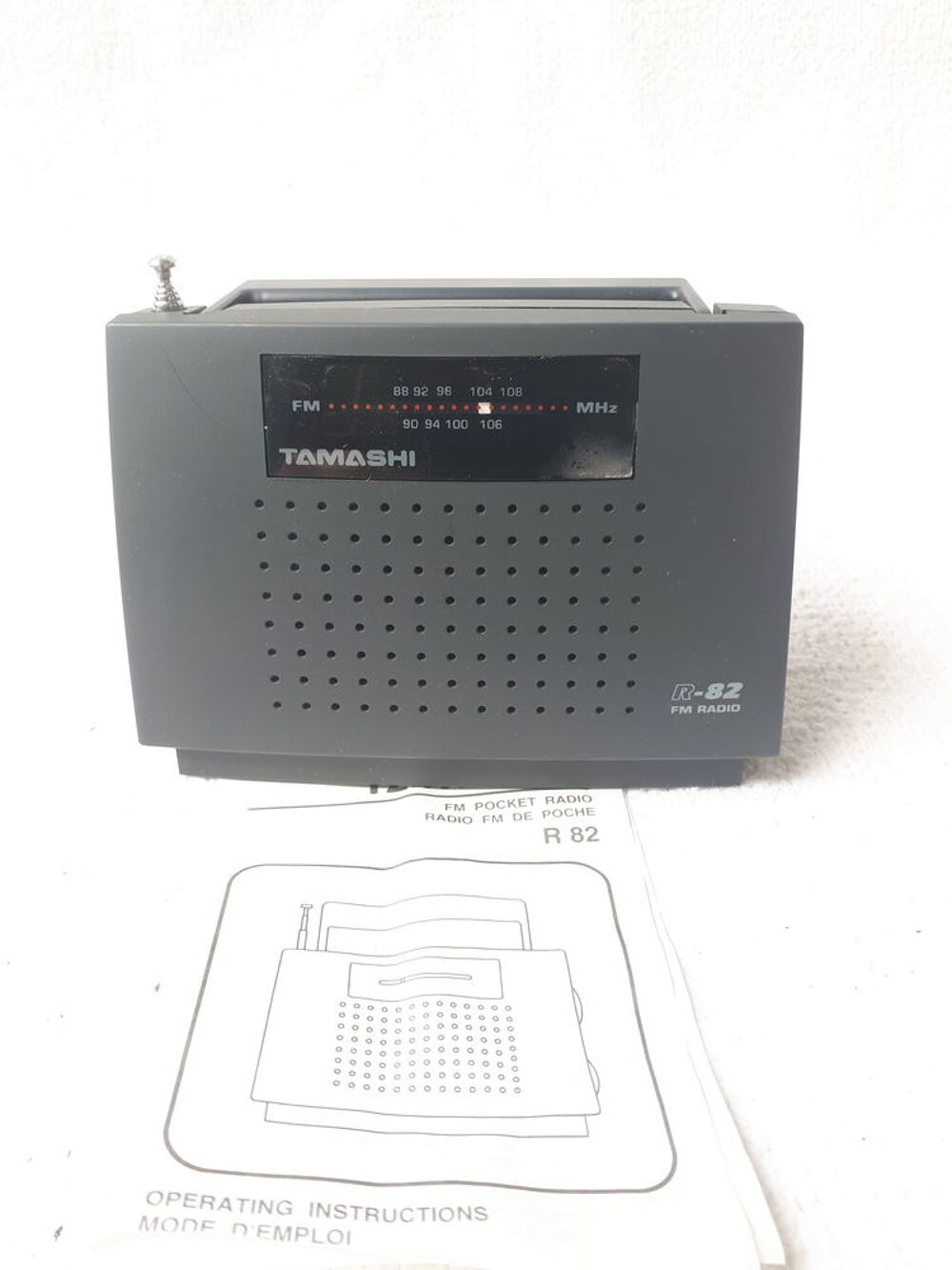 Radio portable FM neuve Audio et hifi