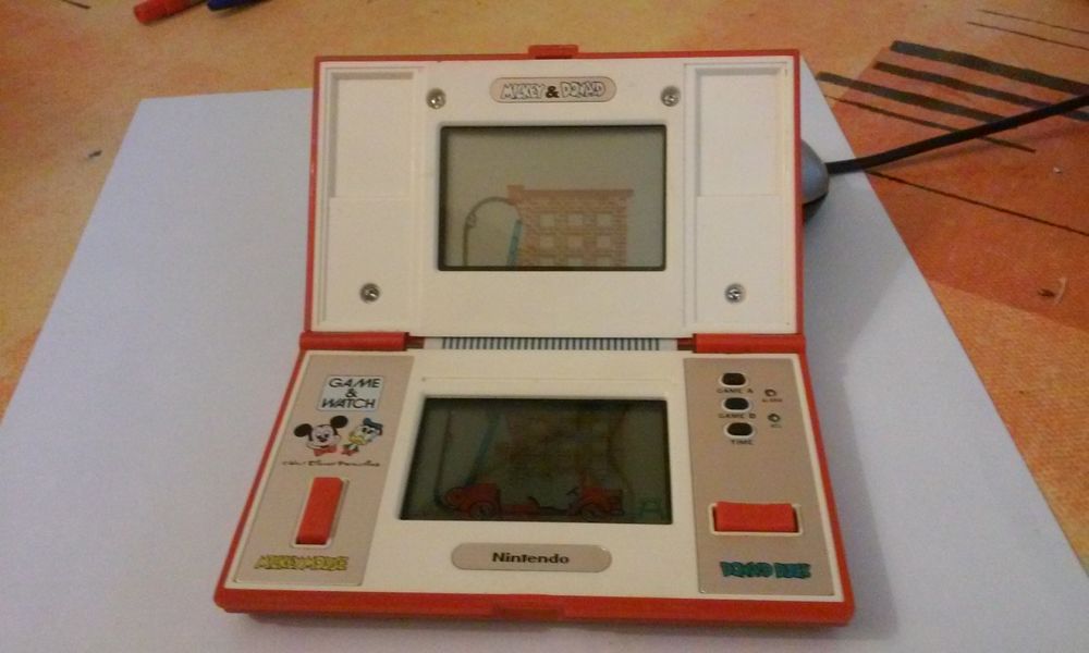 Nitendo GAME &amp; WATCH, Mickey et Donald Consoles et jeux vidéos