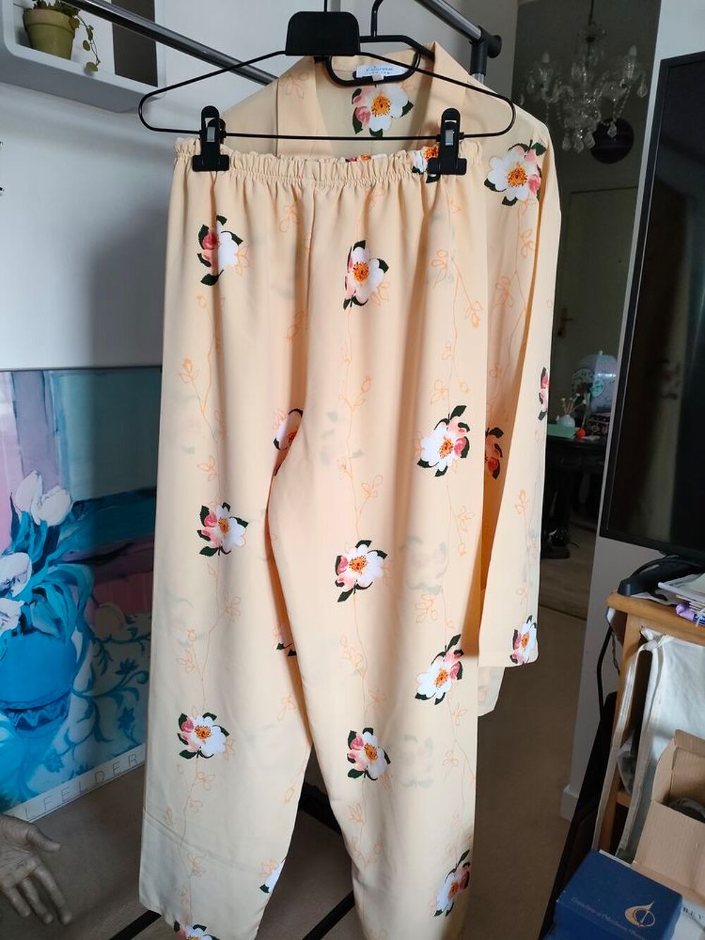 Pyjama de chez Princesse Tam-Tam. Vêtements