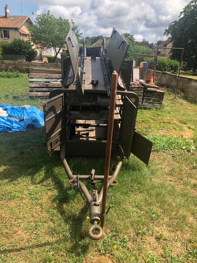 Lot De 2 Barres De Remorquage En Résine Noire Pour Véhicule Militaire 1/50 - Accessoire Maquette