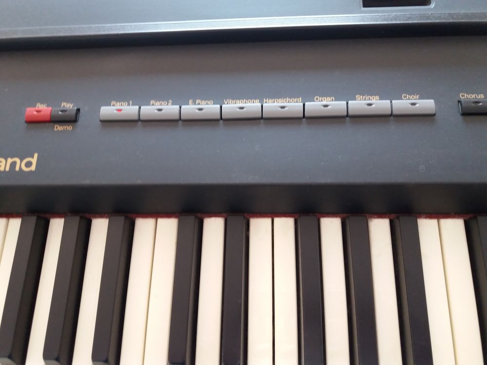 Piano Roland EP 75 DIGITAL Instruments de musique