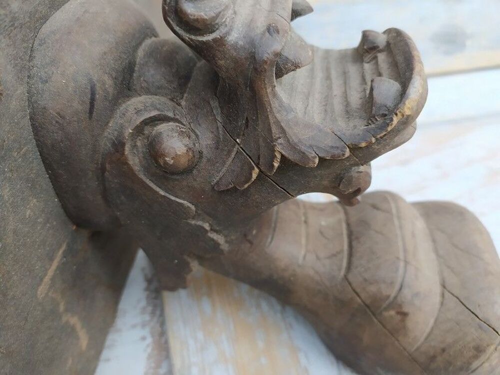 Applique Murale Console T&ecirc;te Dragon Chim&egrave;re Asiatique Asie 