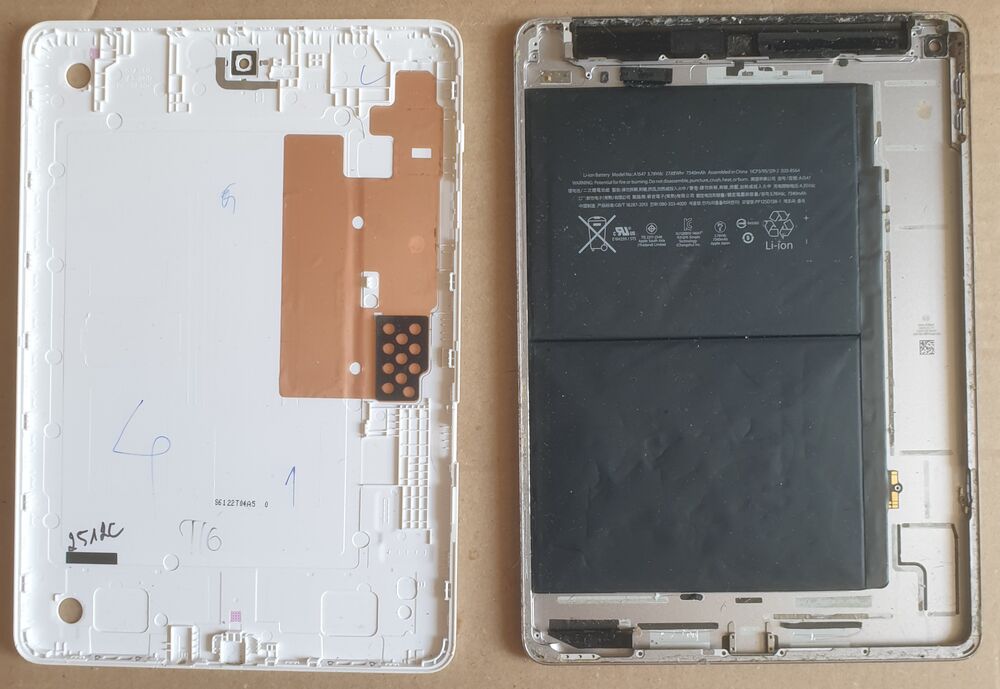 Lot tablettes pour pi&egrave;ces 11 Téléphones et tablettes