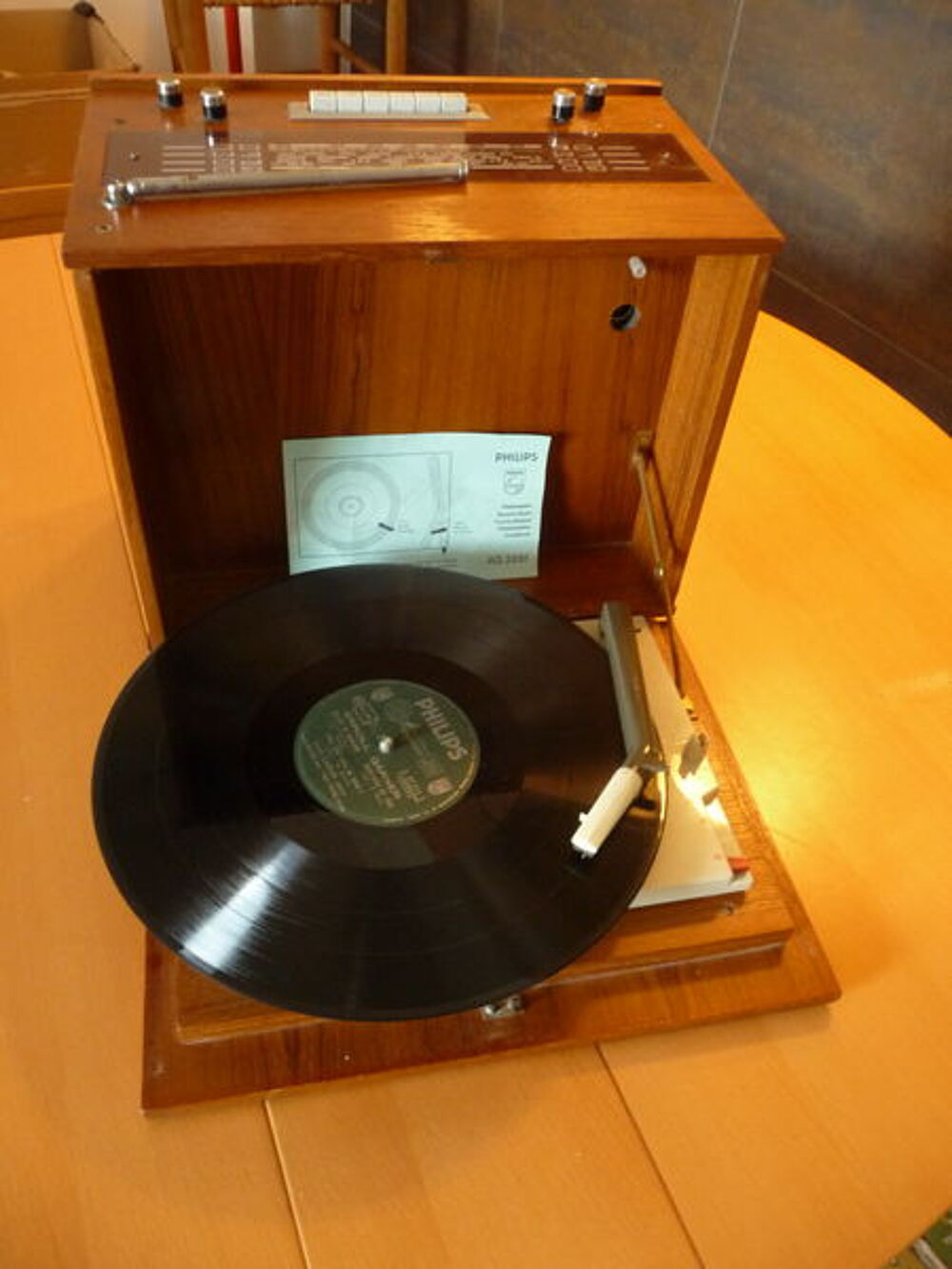 Philips poste radio - tourne disque IMPERATOR 