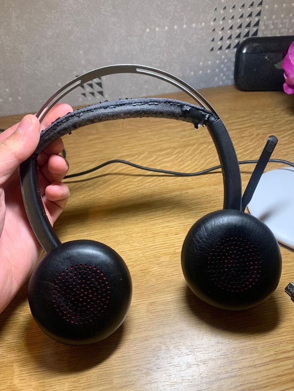 Casque sans fil Plantronics / Poly Voyager Focus Matériel informatique