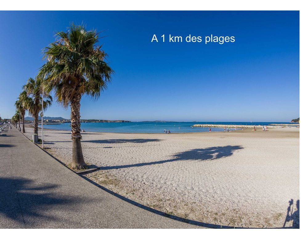 Vente Appartement Charmant T2 de 45.11 m² avec balcon et parking. Sanary-sur-mer