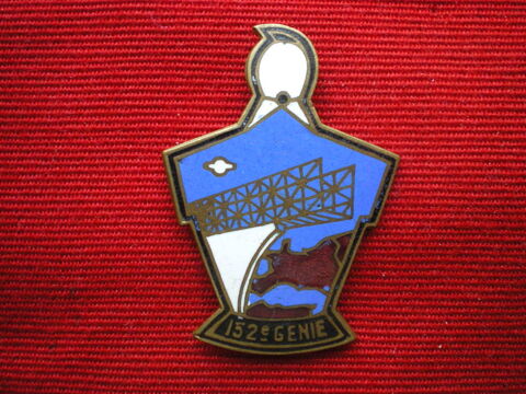 Insigne du Gnie - 152 Rgiment du Gnie. 150 Caen (14)