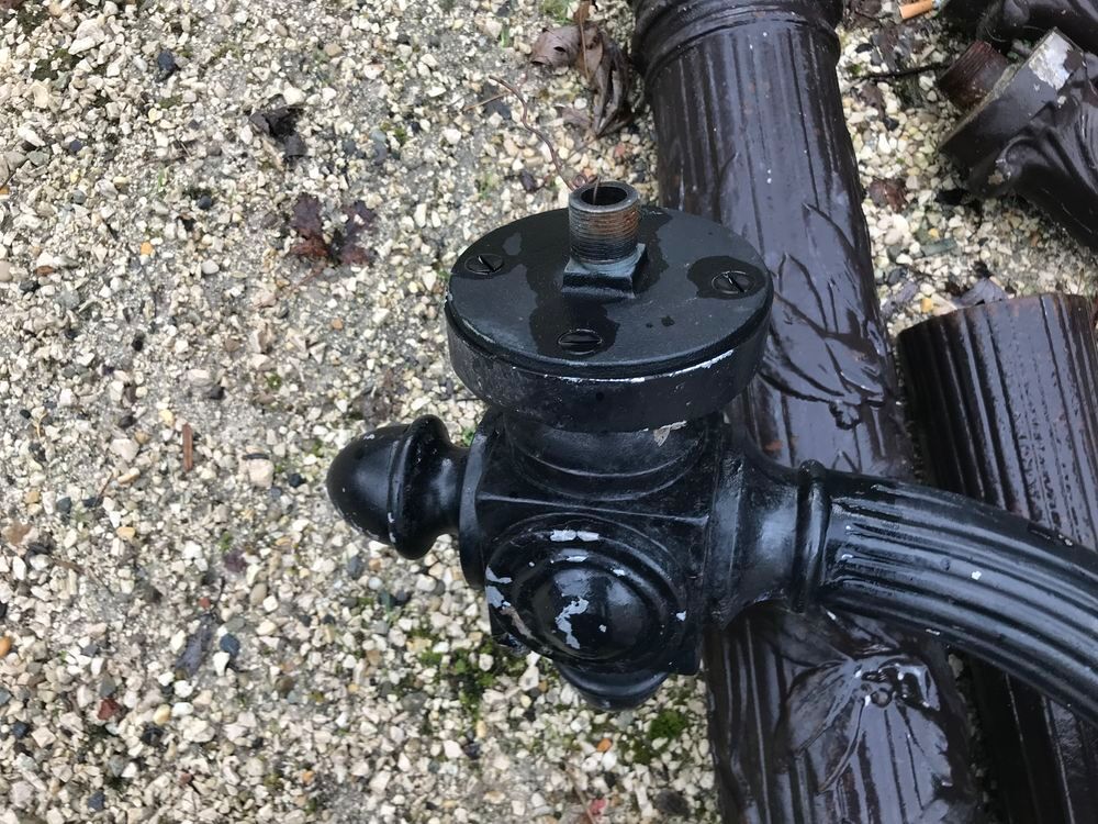 Lampadaire du siecle dernier Jardin