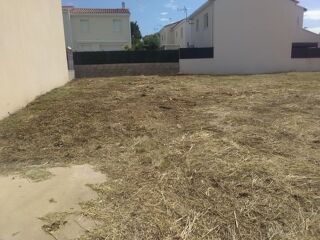  Terrain à vendre 210 m²