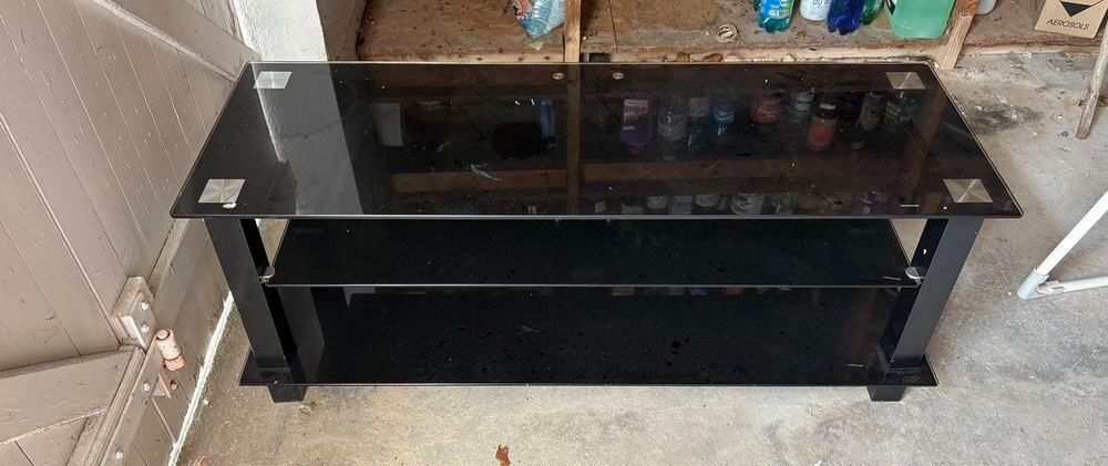 Meuble bas en verre Meubles