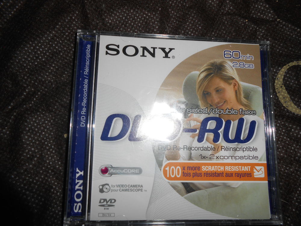 DVD RW SONY NEUF DVD et blu-ray