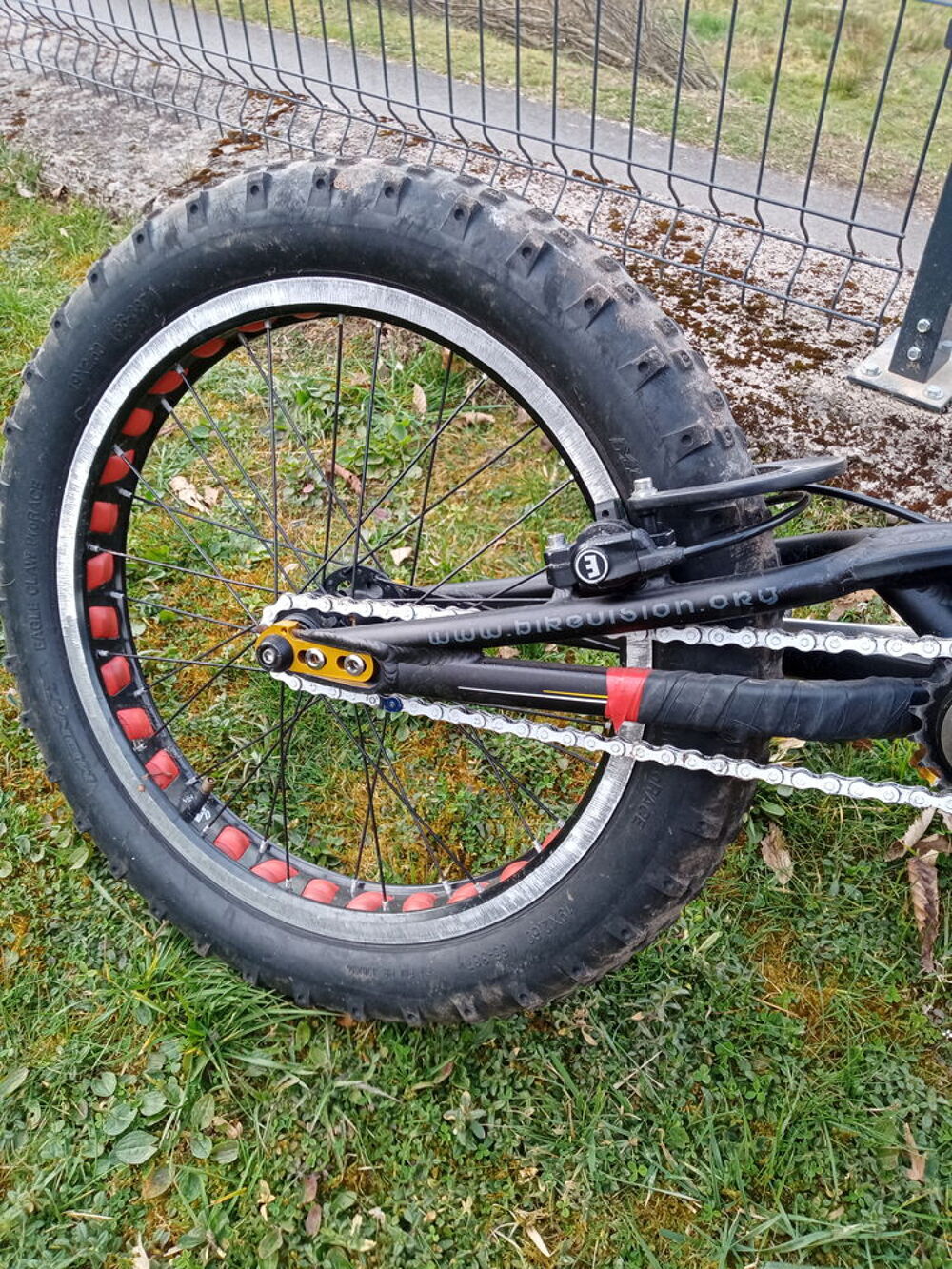 V&eacute;lo trial Vélos