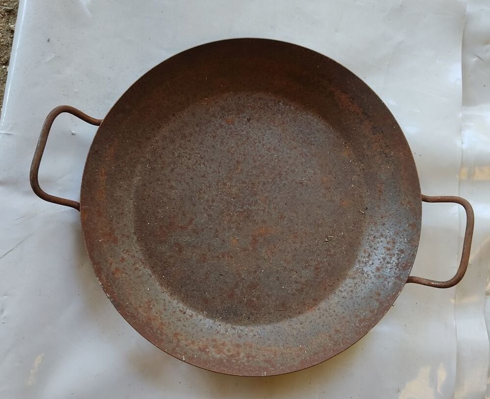 Plat ancien Q:2 Décoration