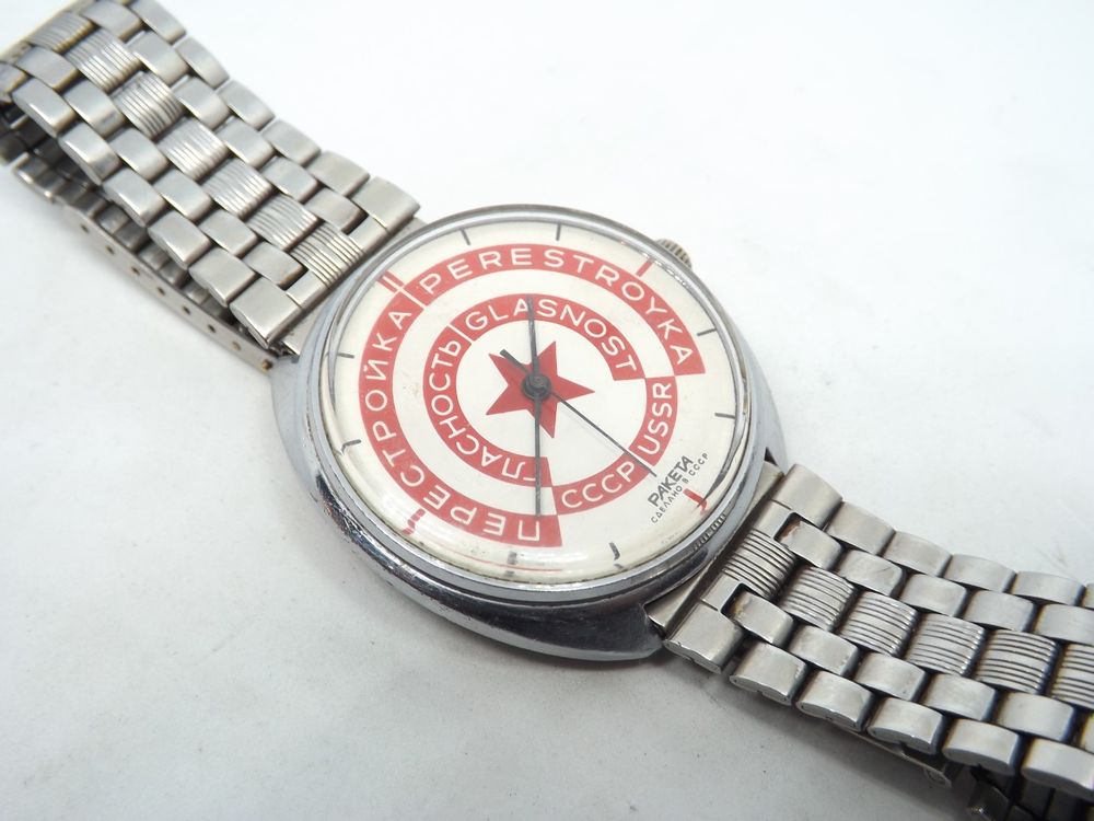 Rare montre Russe Raketa Perestroika Glasnost CCCP Bijoux et montres