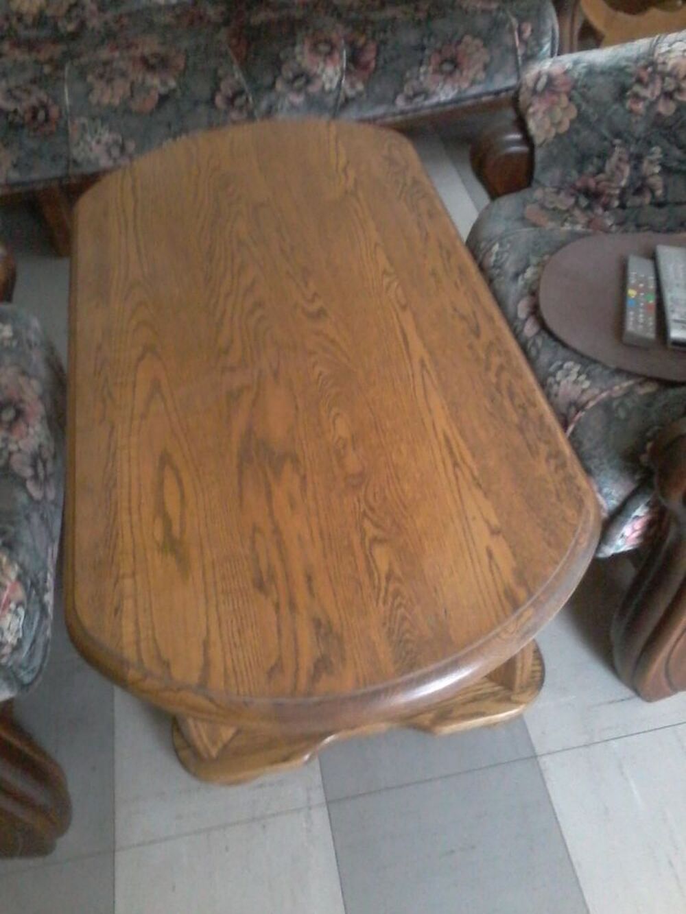 Table de salon en bois massif ch&ecirc;ne clair Meubles