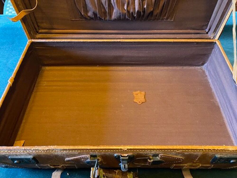 Valise Vintage en Cuir Fauve 