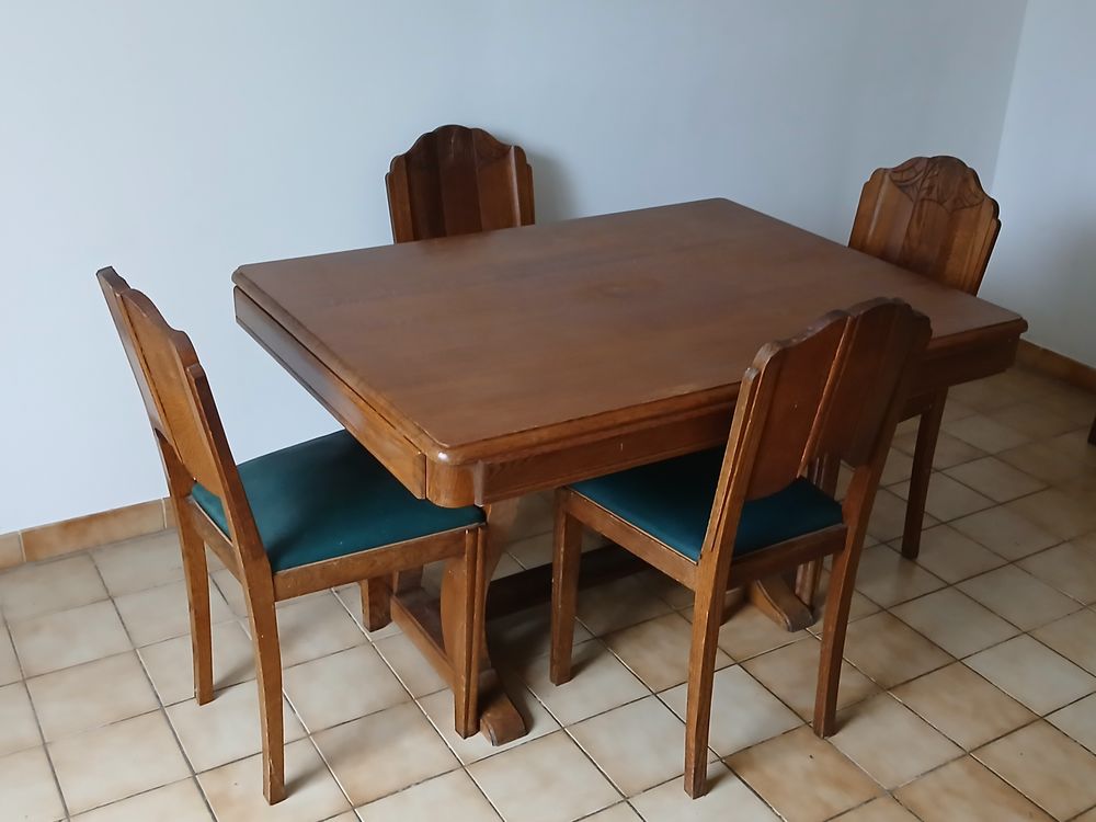 Table salle &agrave; manger +chaises Meubles
