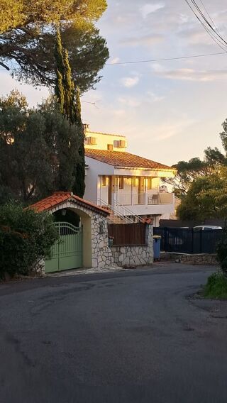  Appartement � vendre 1 pi�ce 40 m� Saint-rapha�l