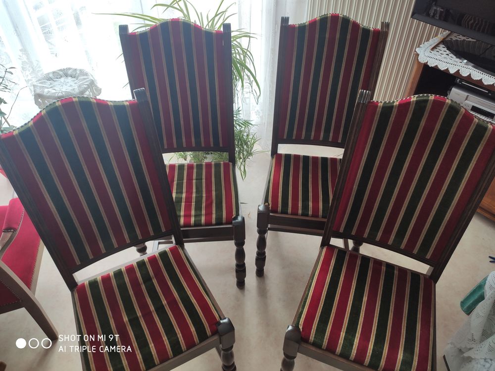 Lot 4 chaises Meubles
