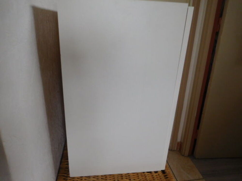  meuble de cuisine blanc mat, en tr&egrave;s bon &eacute;tat Meubles