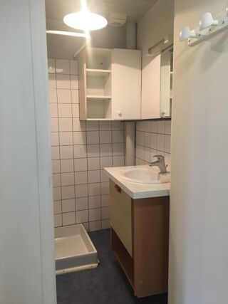  Appartement à louer 3 pièces 46 m²