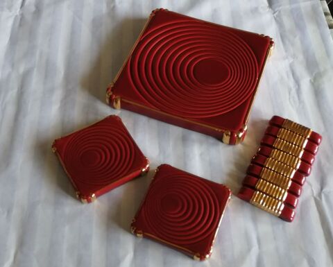 lot dessous de plat, de bouteilles, et porte-couteaux Brignais (69)