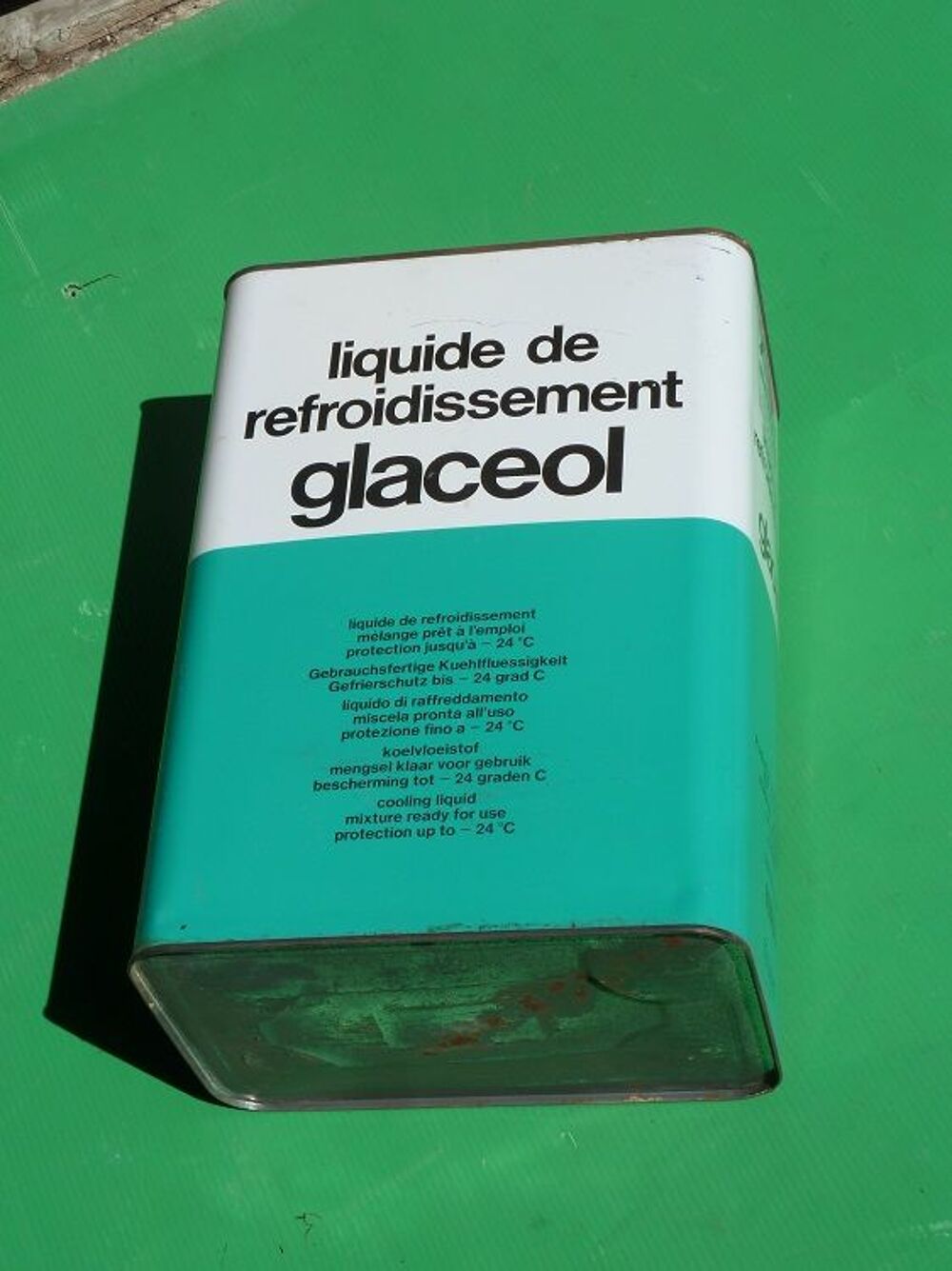Bidon en t&ocirc;le de liquide de refroidissement RENAULT 