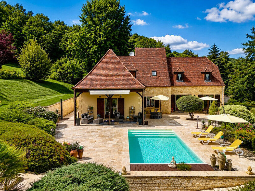 Maison 8 pièces 265 m² · à Sarlat-la-Canéda · 265 m² · 595 000 €